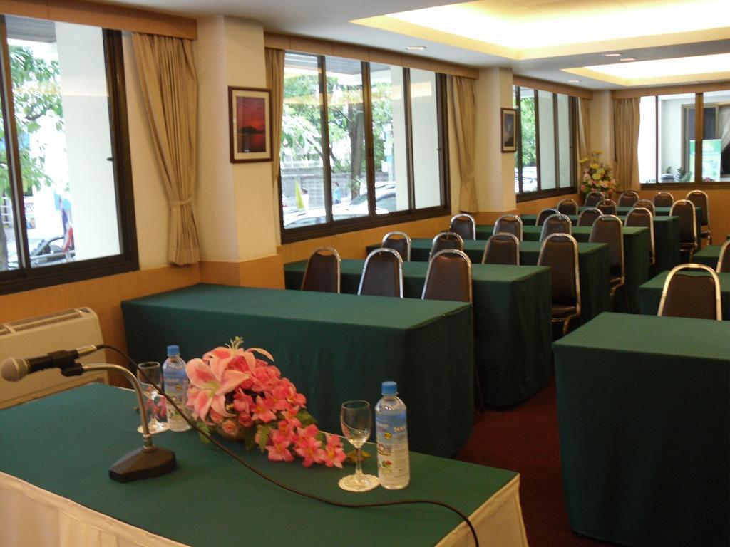 P Park Residence Charansanitwong Μπανγκόκ Εξωτερικό φωτογραφία