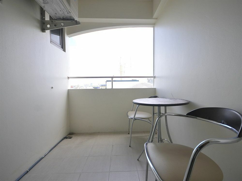 P Park Residence Charansanitwong Μπανγκόκ Εξωτερικό φωτογραφία